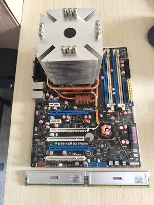 ASUS SE LGA775 DDR2 Motherboard + 2x DDR2 2GB Ram + Asus Supreme FX Soundkarte