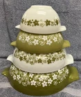 Vtg  Pyrex CRAZY DAISY SPRING BLOSSOM Cinderella 4 Bowl Set - 441 442 443 444