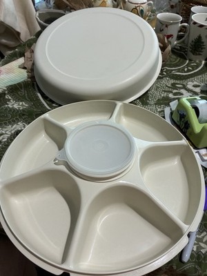 Original Tupperware (1970s) Veggie & Dip Tray w/Cover. Unused. Almond Color. New