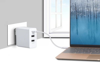 SYSTEM-S 45W Quick Charge 2.0 3-Fach Mehrfach Ladeadapter 2x USB A 2.0 Eingang
