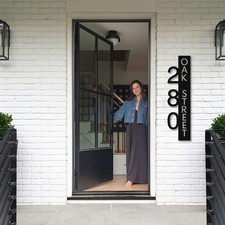 Personalized Vertical Metal Address Sign: Modern Outdoor Number Plaque