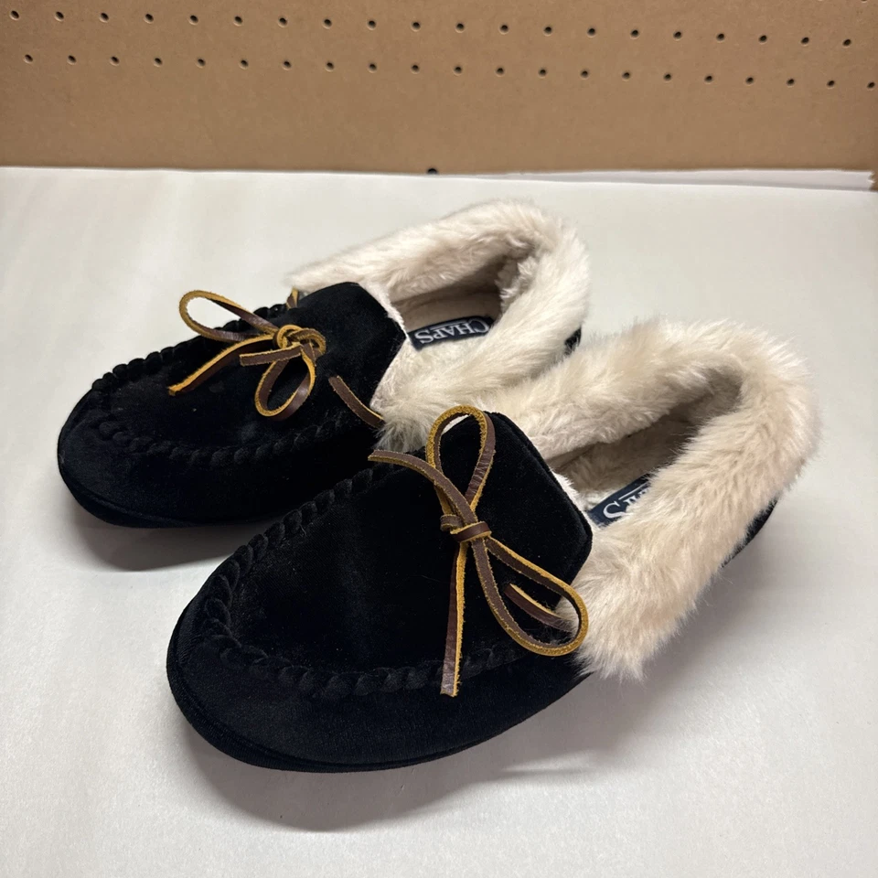 Chaps Women’s Black Velour Faux Fur Slip On Slippers Size US 6.5 — 7.5 - Image 3 of 4
