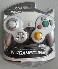 SEALED CiRKA Silver Wired Video Game Controller For Nintendo Wii/GameCube