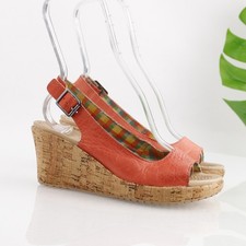 Crocs Womens A-Leigh Sandal Size 7 Coral Leat...
