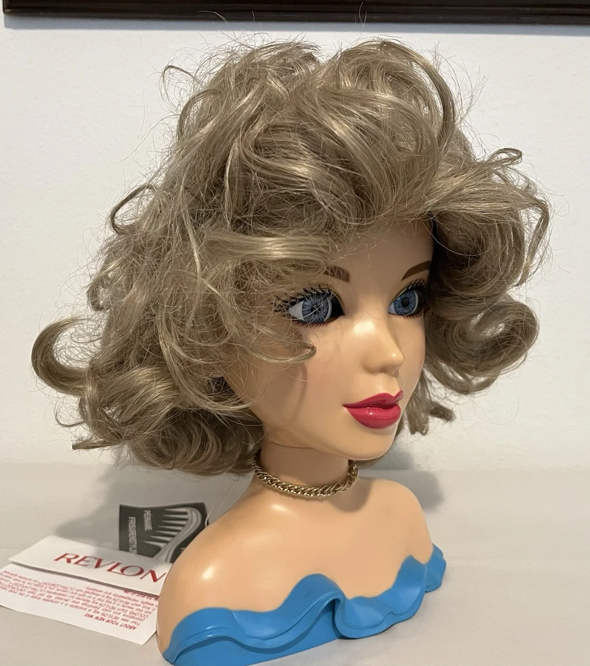 Peluca Revlon Reflections MARISSA Color 16R Rubia Miel Nueva Con Etiquetas Foto 2 de 4