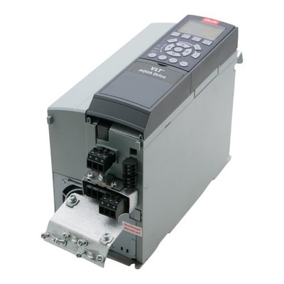 Danfoss AQUA Drive FC-202P7K5T4E20H1XGXXXXSXXXXA0BXCXXXXDX 131F1622 7.5kW -used-