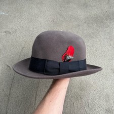 Vintage Bee Hat Dyna Felt Deluxe Fur Blend Fedora with Red Feather Accent