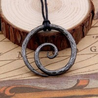 4Cm Eisen Spirale Maori Koru Tribal AnhäNger Kette Kelten Wikinger