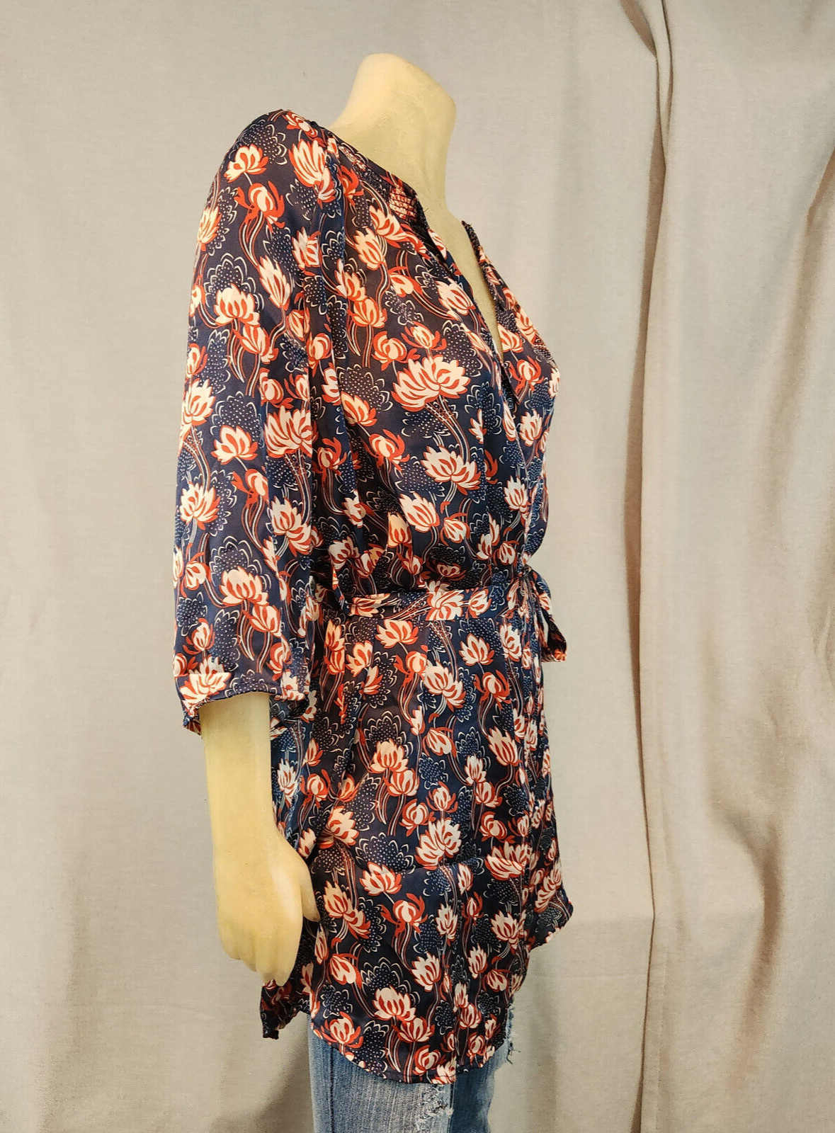 Collective Concepts Blue Red Floral V Neck Blouse Shirt Dress Womens USED MEDIUM