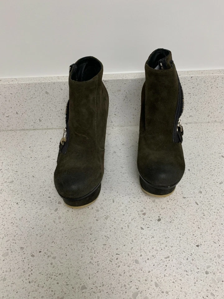 Diesel 楔形靴拉链尺码:7.5 US / 38 UR — 第 4/4 张图片