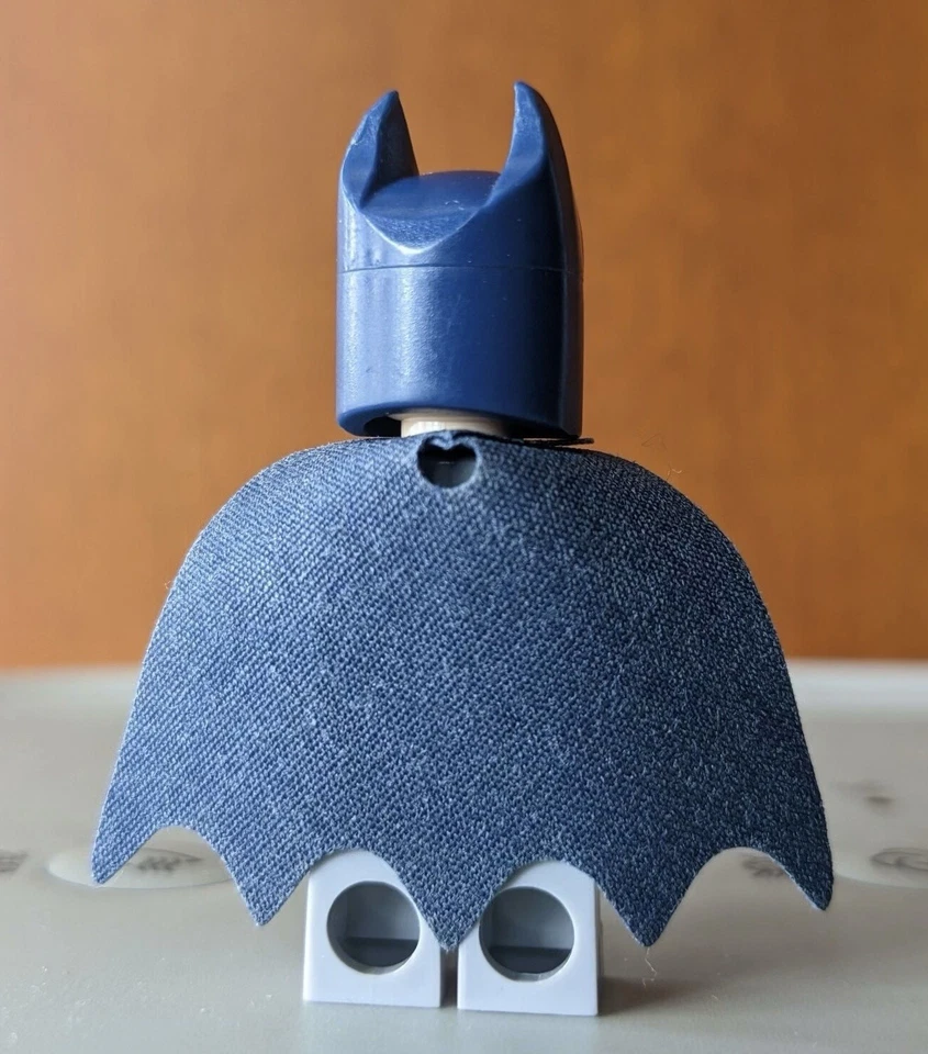 LEGO DC Super Heroes Minifigure Batman RARE 7786 7787 BAT022 - Image 2 of 4