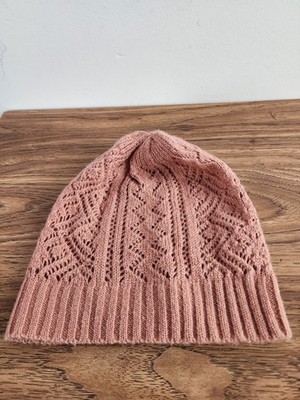 American Eagle Outfitters Pink Knit Hat 5676 Intricate Twist Switch Pattern