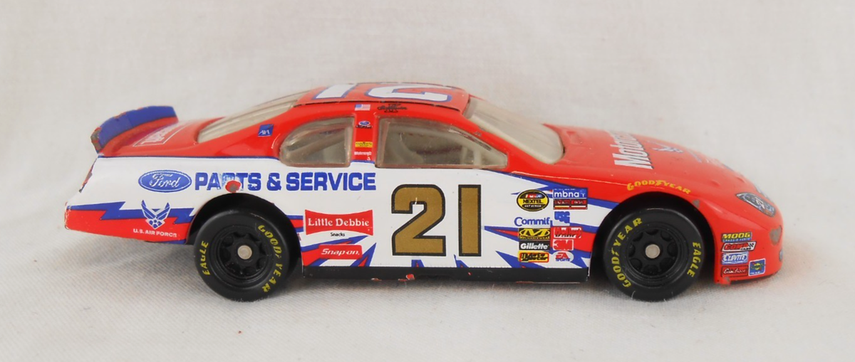 Ford Motorcraft Diecast Red 1:64 Nascar Race Car Toy Vehicle US