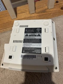 SEGA Dreamcast  Home Console Only - White, For Parts Or Repair--DOES NOT READ
