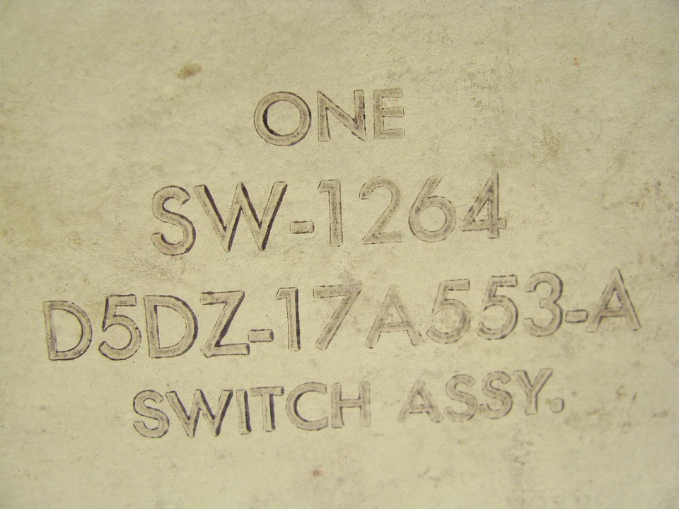 NUEVO - OEM Motorcraft SW-1264 Conjunto Interruptor Limpiaparabrisas 1975 Ford Granada Foto 4 de 4