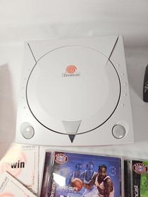 2000 SEGA DREAMCAST CONSOLE SPORTS EDITION BUNDLE W/Games And Box