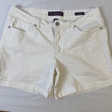 Gloria Vanderbilt Aiden Women  s 14 White Denim Shorts Cuffed Embroidered Stretch