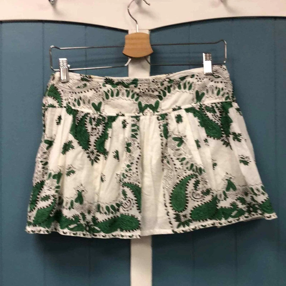 Mini-saia prato azul com design paisley preto verde júnior tamanho M 100% algodão - Imagem 3 de 4