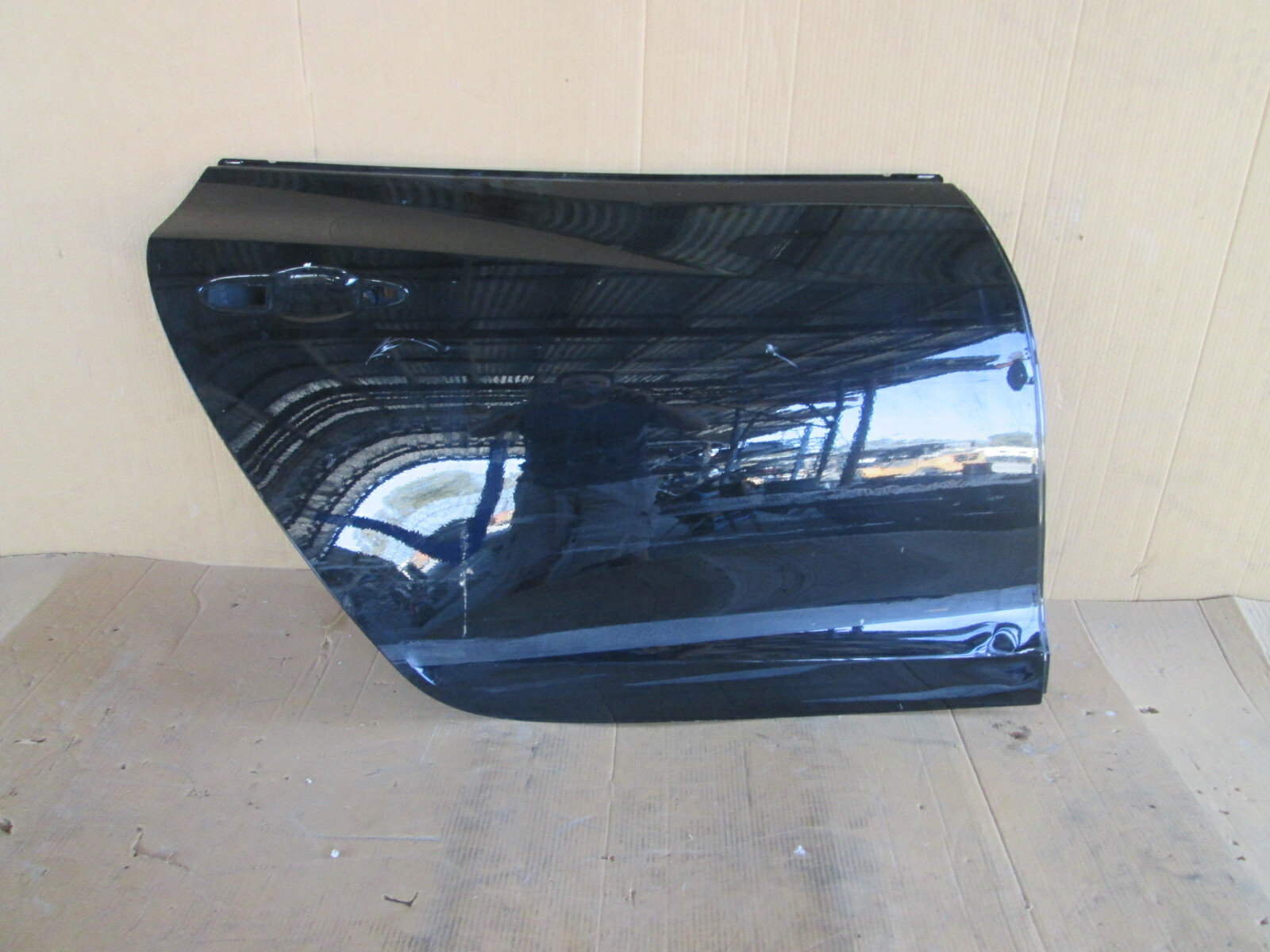 Maserati Quattroporte 2014+ - RH Rear Door 