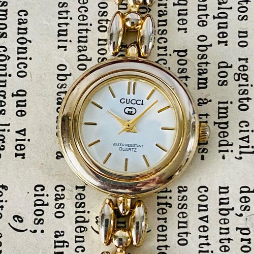 GUCCI Quartz 10 bezel Watch Ladies 