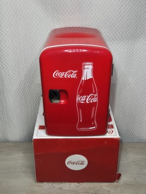 Coca-Cola KWC-4C Liter/6 Can Portable Fridge/Mini Cooler, Red