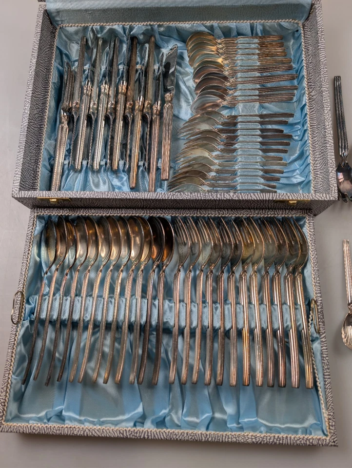 Ebel Solingen 120er Silberbesteck 72 tlg. Motiv Europa - Bild 3 von 4