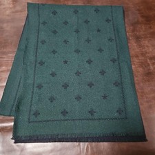 GUCCI Scarf Print Logo Wool 68.5in Reversible Bee Motif Made in Italy