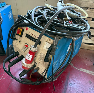 Bolzenschweißgerät Soyer Typ BMH 22S 380 V rollbar mit Schlauchpaket