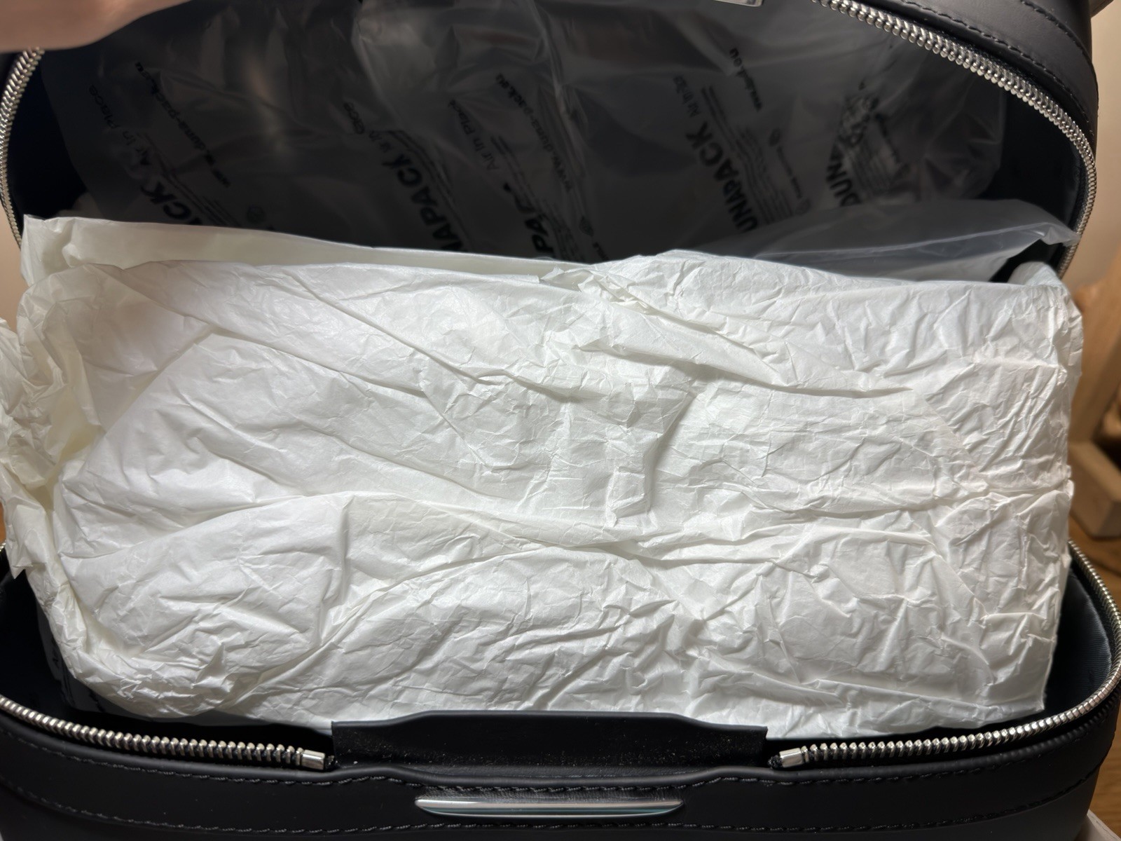 Rolls-Royce Wraith 2021 Rear Right Luggage sets Set