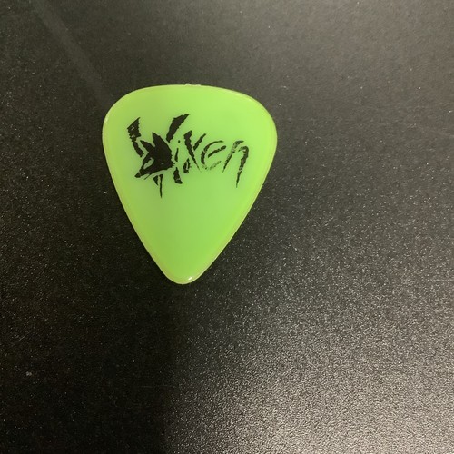 Vixen Jan Kuehnemund Vintage Guitar Pick - 1989 Rev It Up Tour
