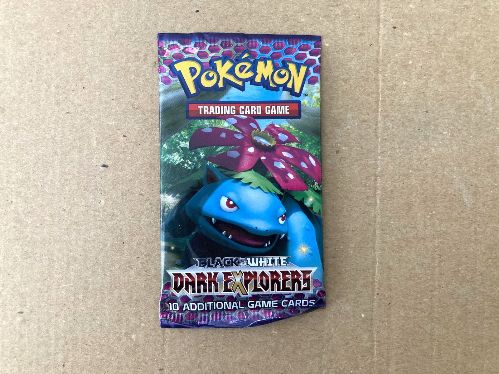 Pokémon TCG Black & White Dark Explorers Sealed Booster Pack 2012 English
