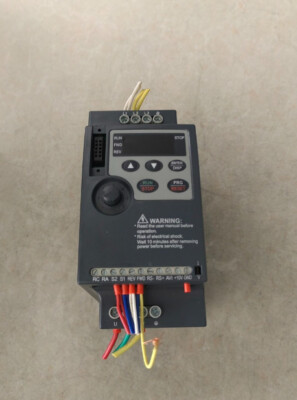 1pc used NZ100 series inverter NZ100-3R0G-2 3KW 220V #E1