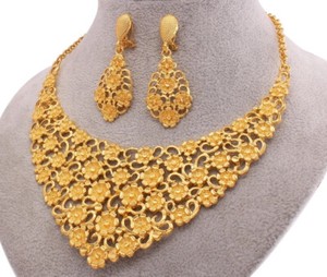 Authentic 24k Gold Plated Moroccan Turkish Dubai Jewelry Necklace, Earrings Indian Choker