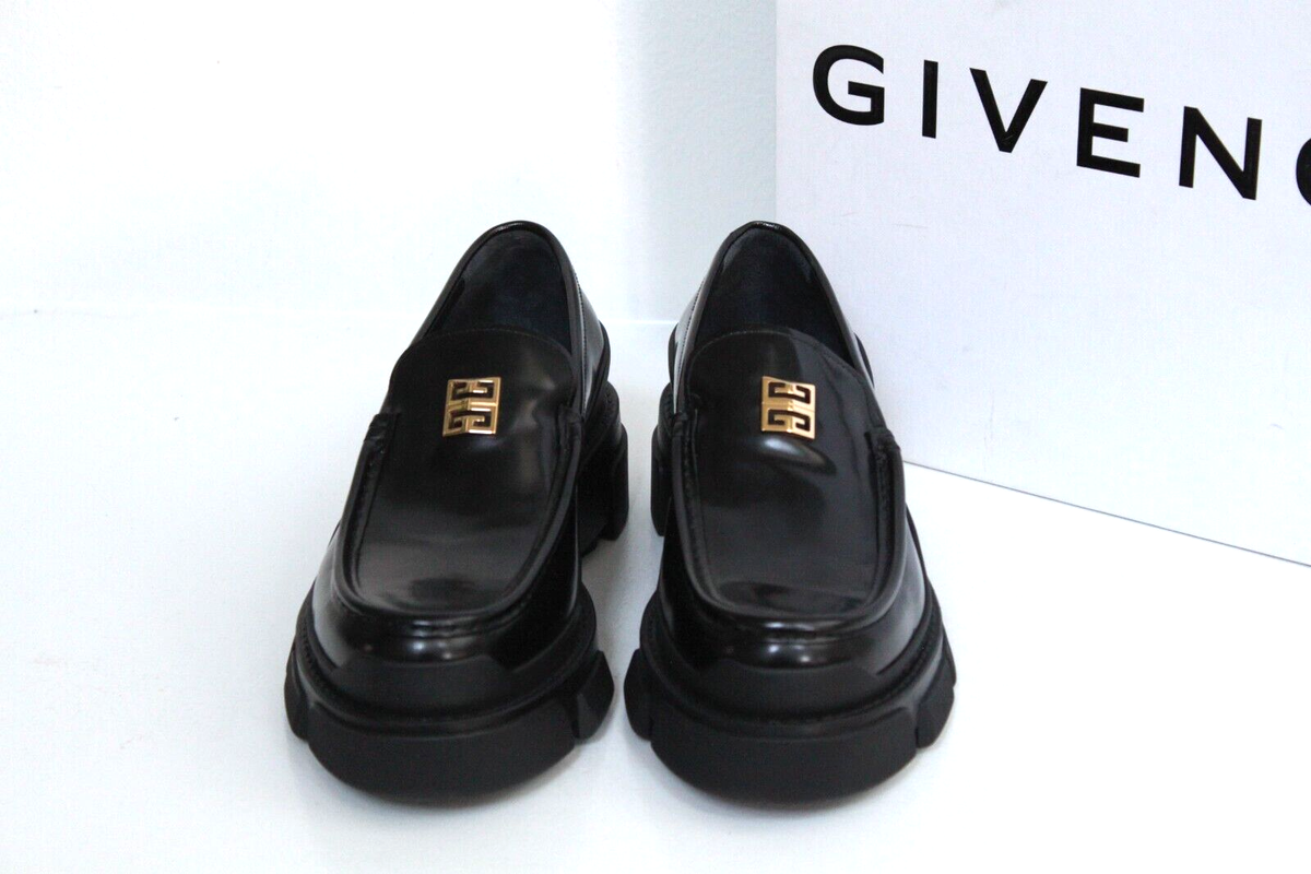 New sz 7.5 / 38 GIVENCHY Terra Black Logo Plaque Slip-On Loafers