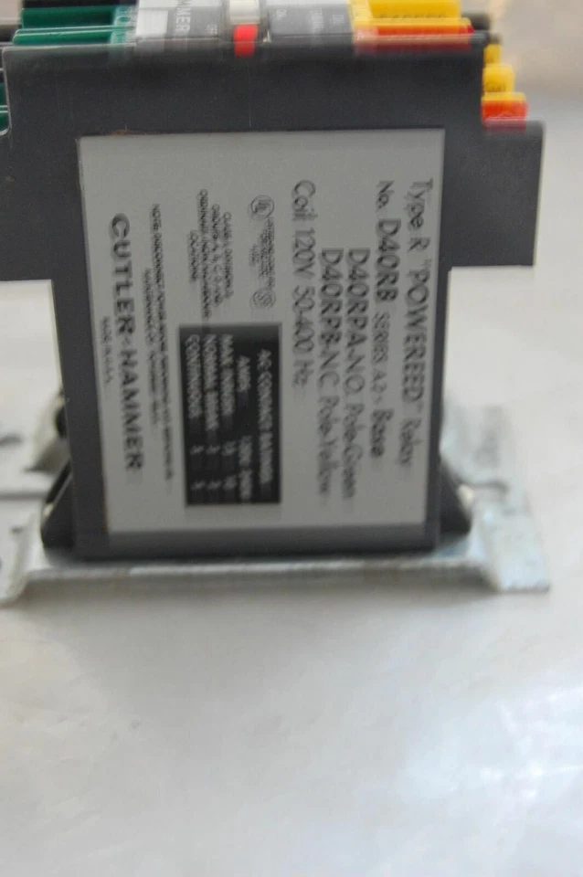 Cutler-Hammer D40RBA REED RELAY 120V - Image 2 of 3