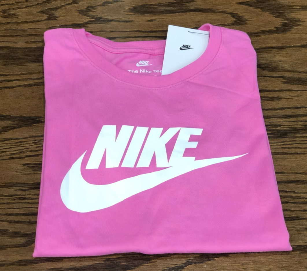 NEW* WOMEN Nike Sportswear Essential Futura Logo Tee Flamingo