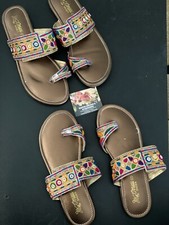 Punjabi jutti Indian/Pakistani women Khussa With heels Size 6,7,8 And 9Available