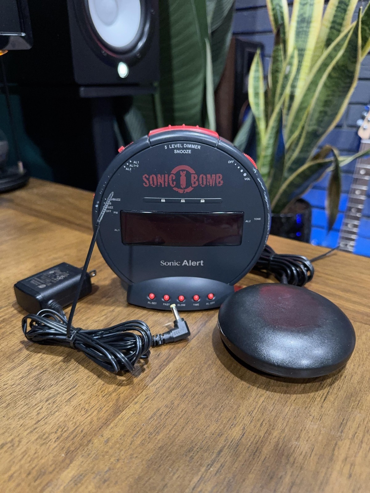 Super Shaker Bed Vibrator Digital 12v