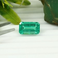Lab Grown Colombian Hydrothermal Emerald Loose Gemstone emerald Cut 5.50 CT
