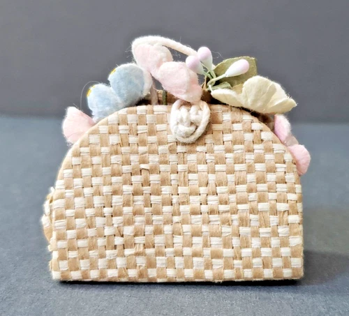 Vintage Barbie 1960s Straw Tote Purse w Flowers Accessories Pak #923 Market Bag