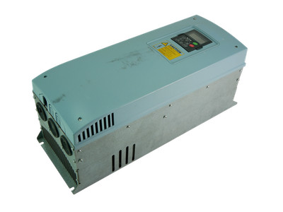 VACON NXS01055A2H0SSSA1A3000000 Inverter Frequency Inverter + Control Panel -used-