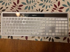 Logitech K750 Wireless Solar Keyboard for Mac...