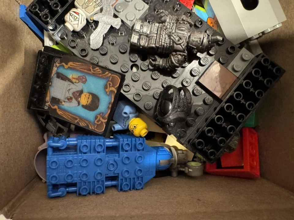 LEGO a granel 2 libras ladrillos piezas y piezas limpio genuino 2 libras bolsa de agarre E & F Foto 2 de 4