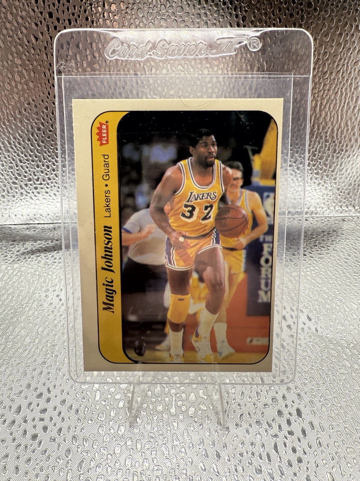 1986-87 Fleer - Stickers Magic Johnson #7 . NM. Lakers HOF.