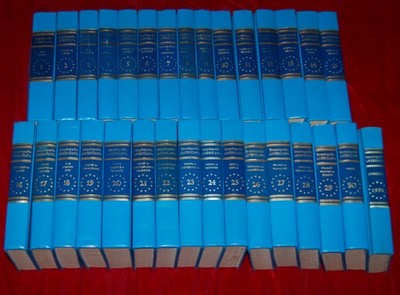 ENCYCLOPEDIA AMERICANA Complete Set of 30 Volumes Nice Condition!