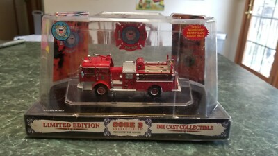 Code 3 FDNY US Coast Guard Mack C Pumper E 497  12465  1/64 New in Package