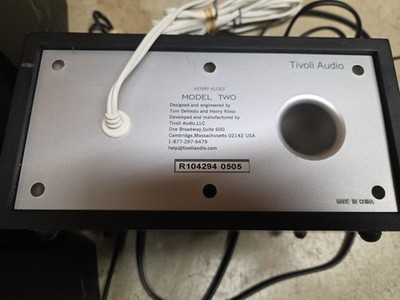 Tivoli Audio Model Two CD AM/FM Stereo Radio Henry Kloss tested