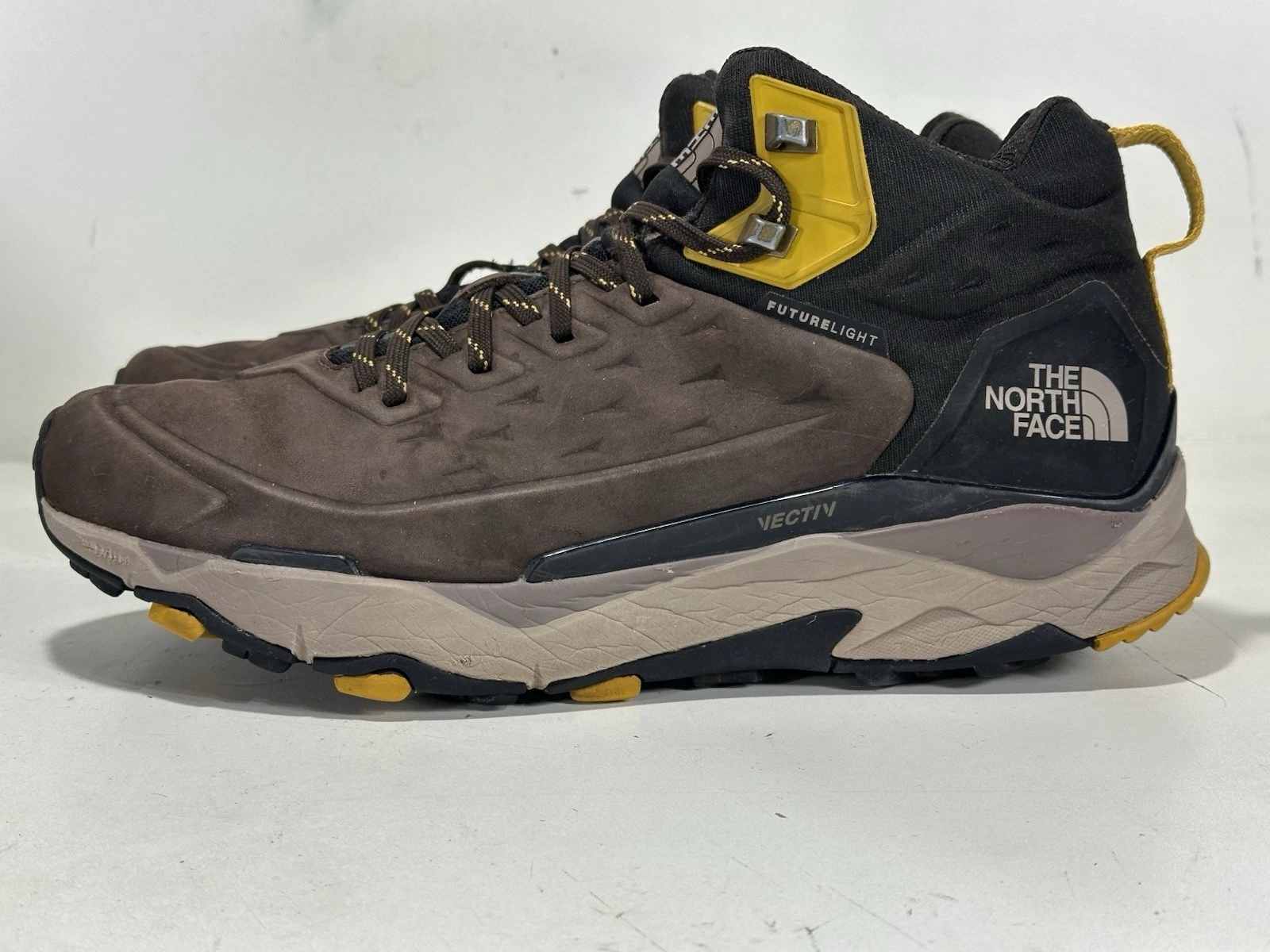 The North Face Men's Vectiv Exploris Mid Futurelight Brown Hiking Boots Size 12
Opens in a new windo