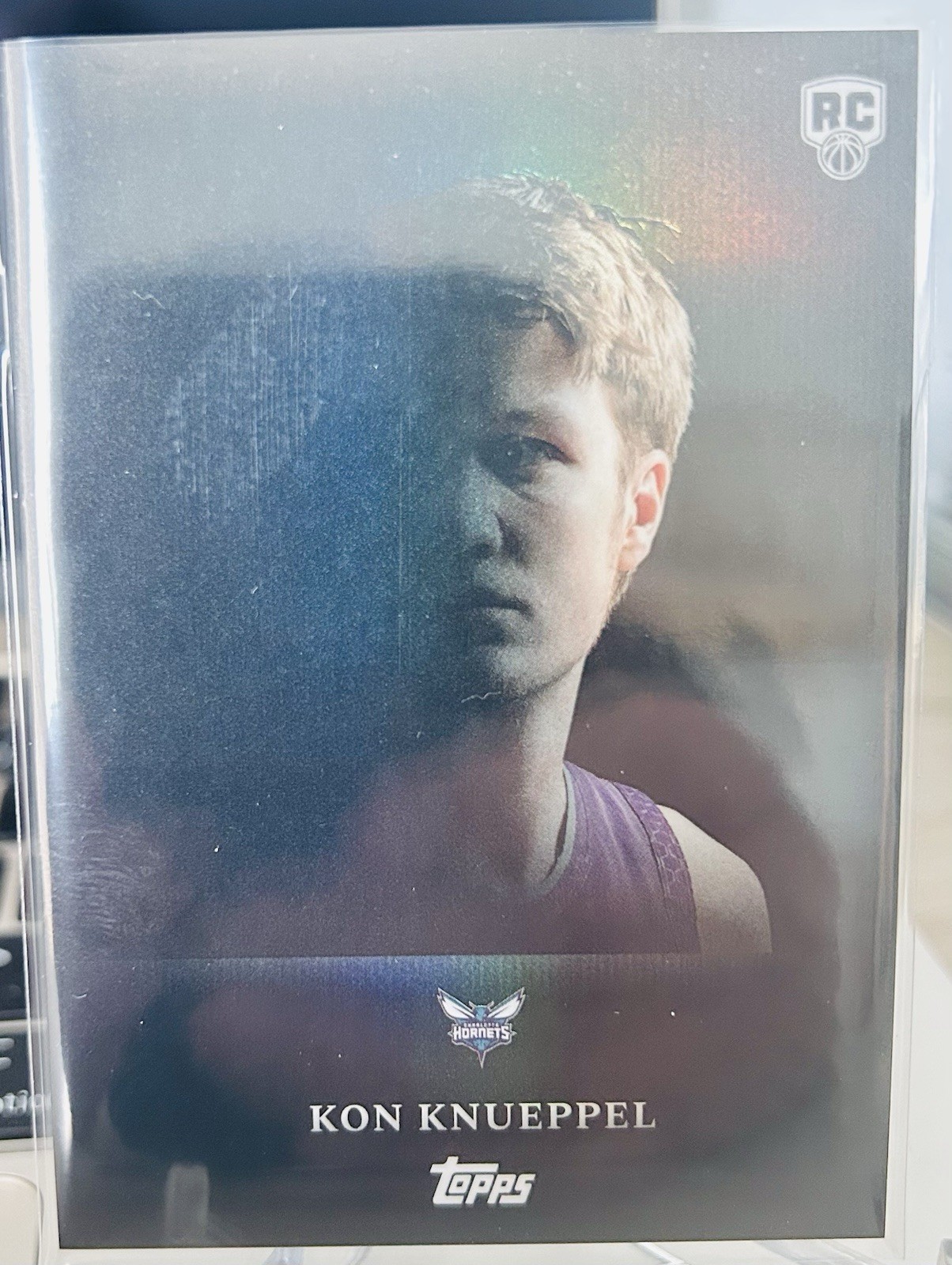 2025-26 TOPPS MIDNIGHT KON KNUEPPEL TWILIGHT(ULTRA RARE CASE HIT), PACK FRESH