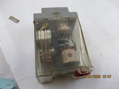 Schleicher  Schutzschalter SSP 56 15314843  122  ( 4555 )